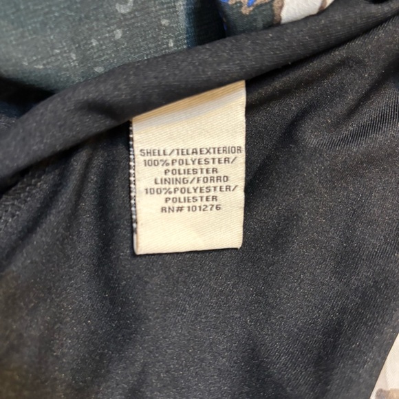 ECI Top Size 8 Black Blue White Abstract Beaded Bodice Tunic Top Layered Flowy - Picture 13 of 16